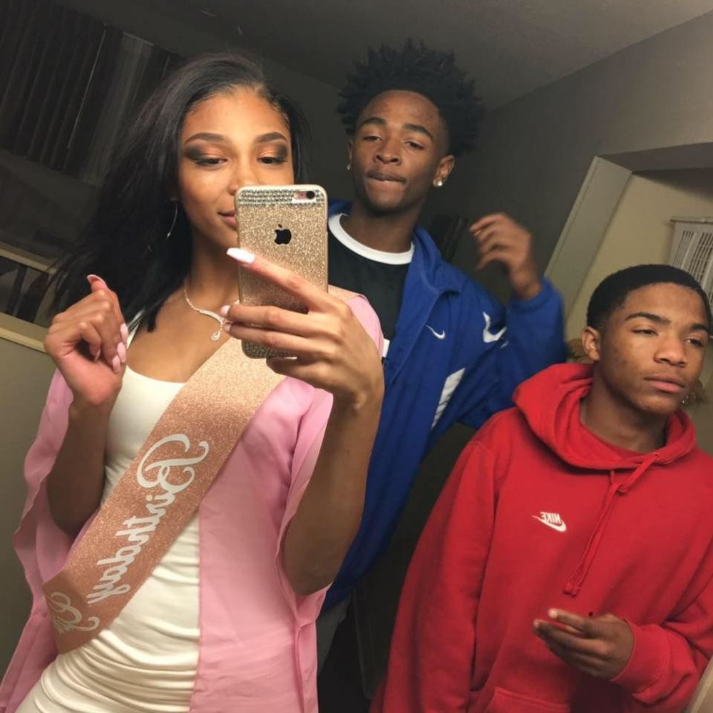 Meet your Posher, Máymáy